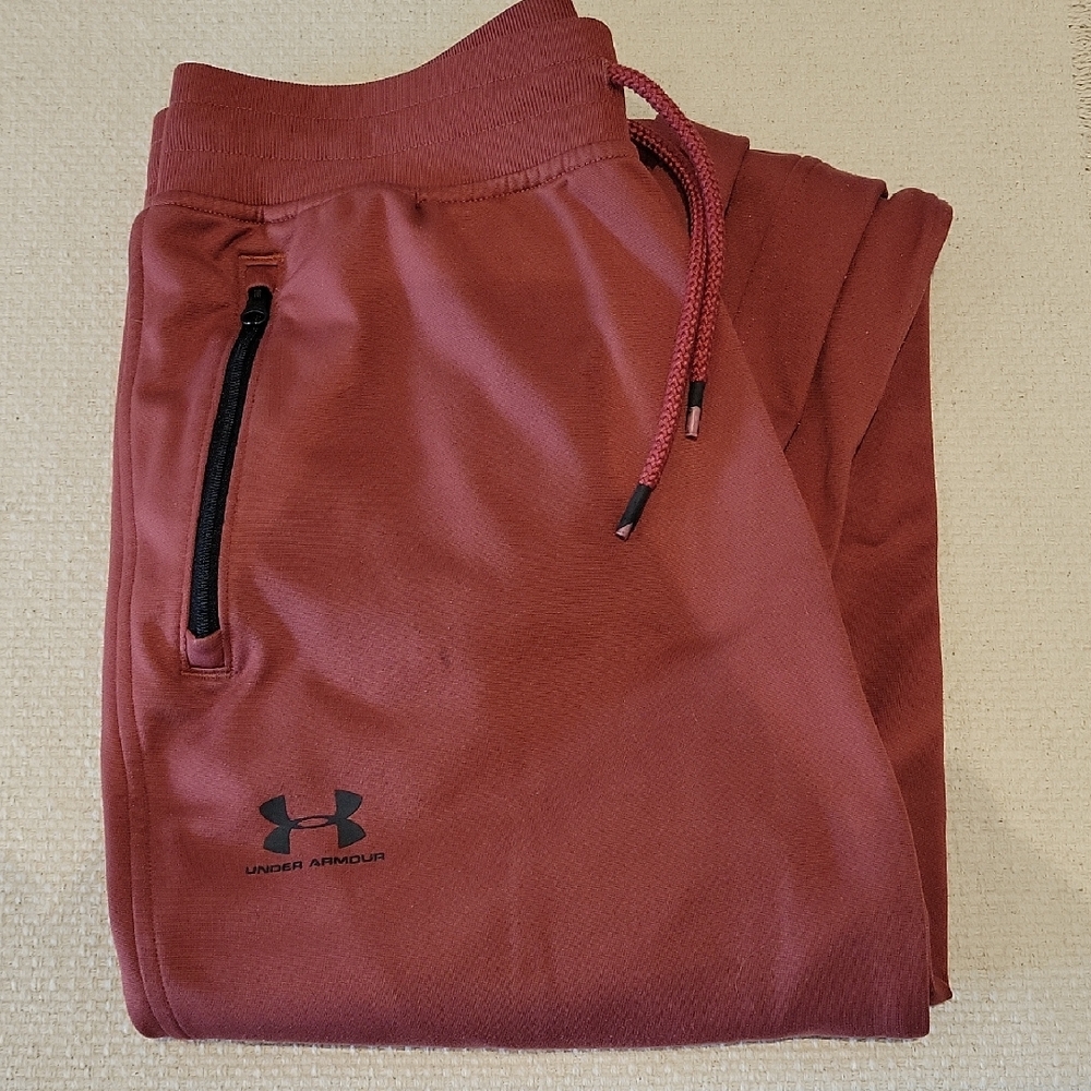 Under Armour Men's Rust Red Athletic Joggers